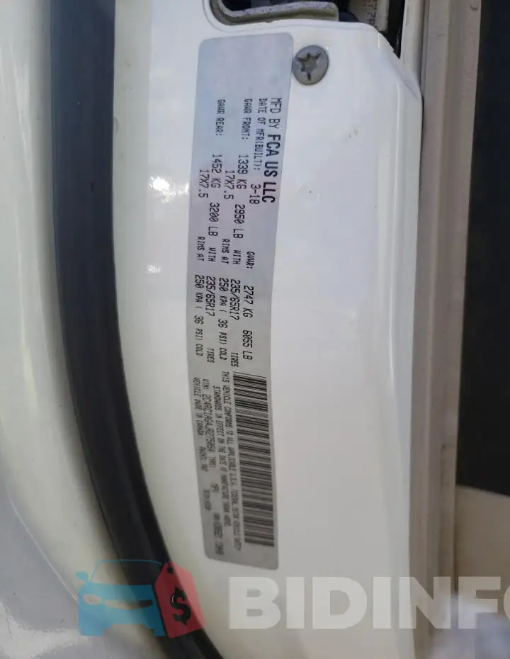 2C4RC1AG4JR275054 Photo# 14