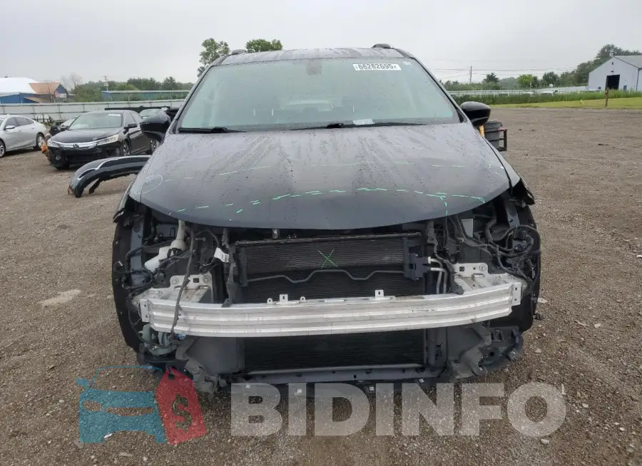 2C4RC1EG7HR507120 Photo# 5