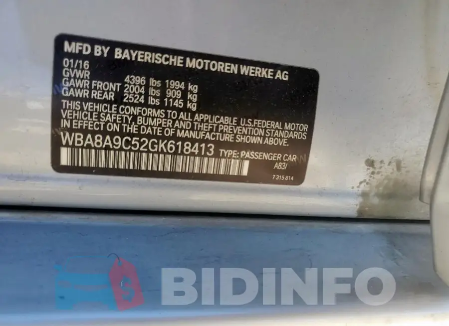 WBA8A9C52GK618413 Photo# 12
