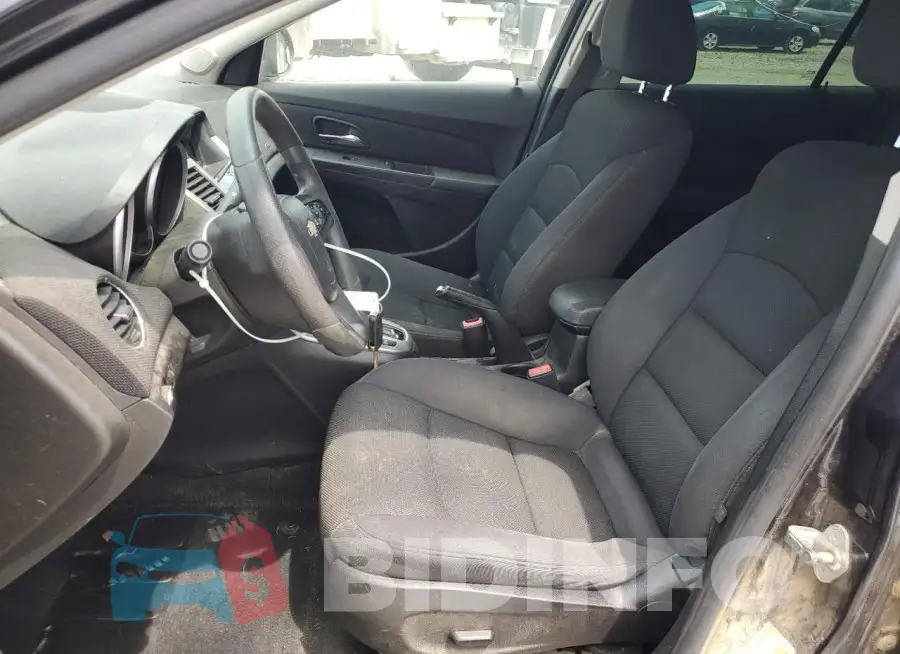 1G1PE5SBXG7180853 Photo# 7