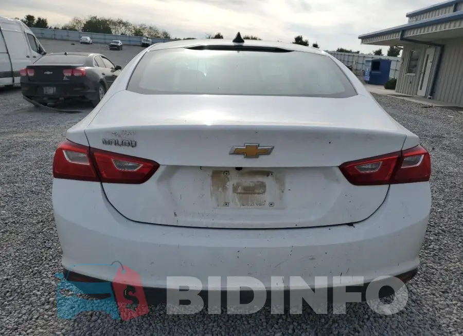1G1ZB5ST5LF097194 Photo# 6