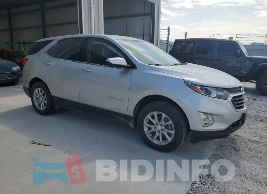 2GNAXTEV5L6147990 Photo# 4