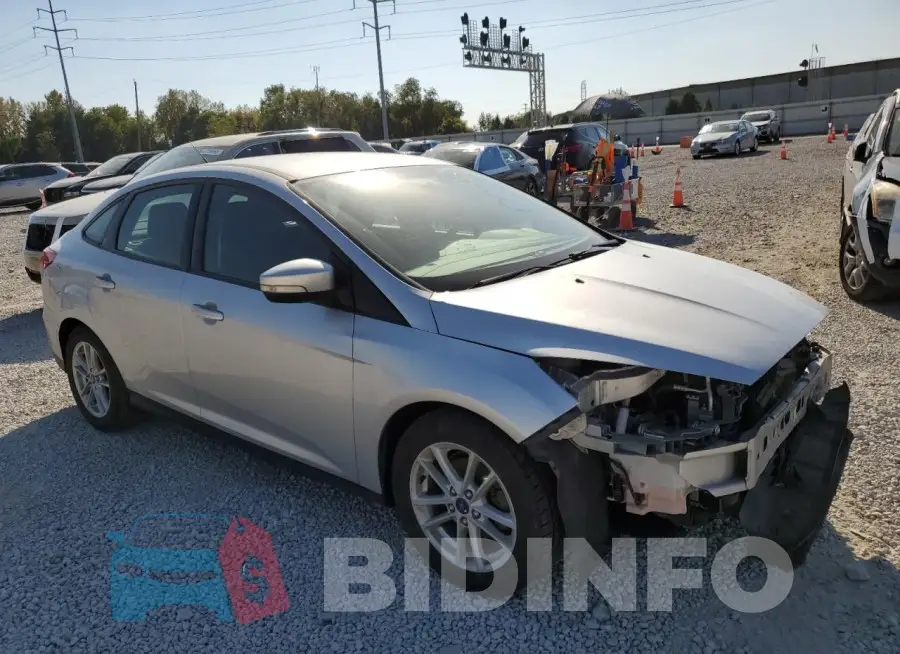 1FADP3FE7HL257285 Photo# 4