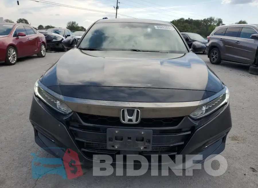 1HGCV1F33KA131637 Photo# 5
