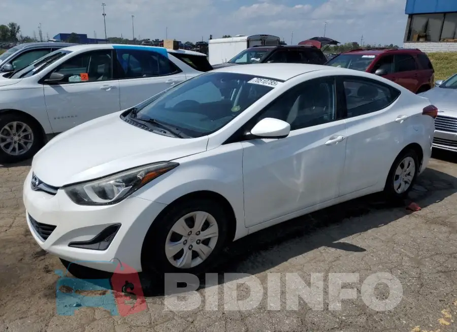 5NPDH4AE8GH693621 Photo# 1