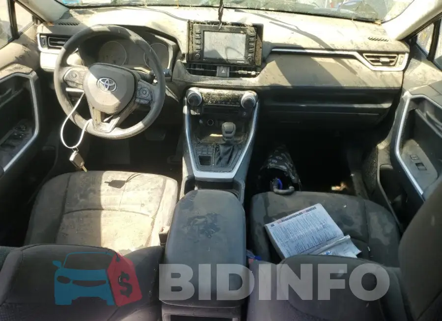 JTMF1RFV4LD053019 Photo# 8