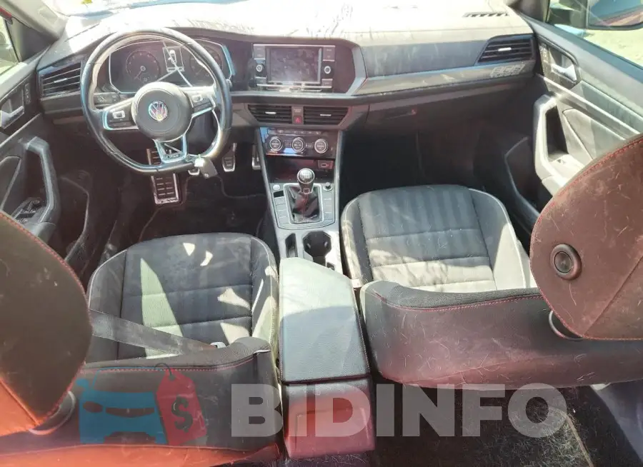3VW5T7BU5KM143674 Photo# 8