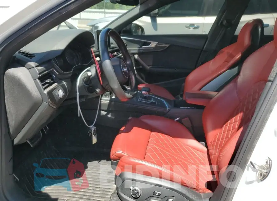 WAUB4AF40JA095018 Photo# 7
