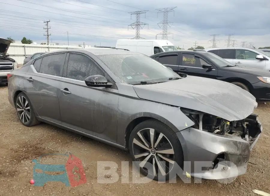 1N4BL4CV3KC120994 Photo# 4