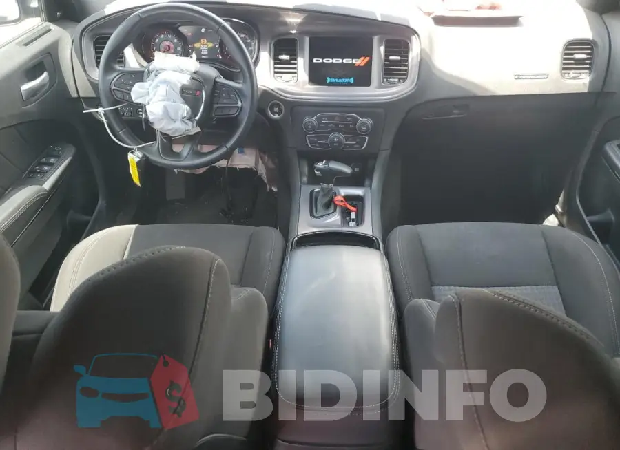 2C3CDXHG3PH700889 Photo# 8