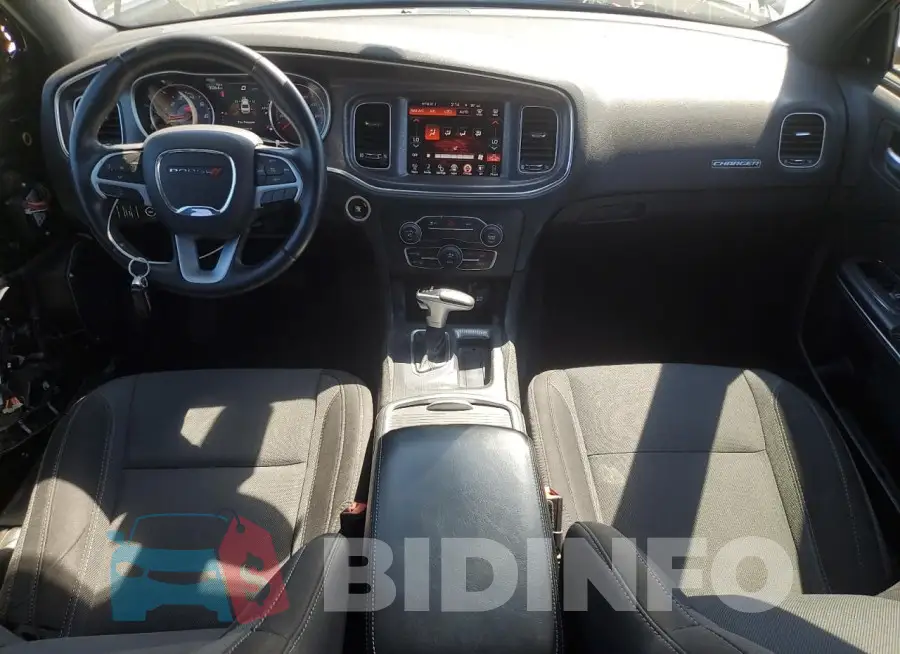 2C3CDXHG7GH215736 Photo# 8