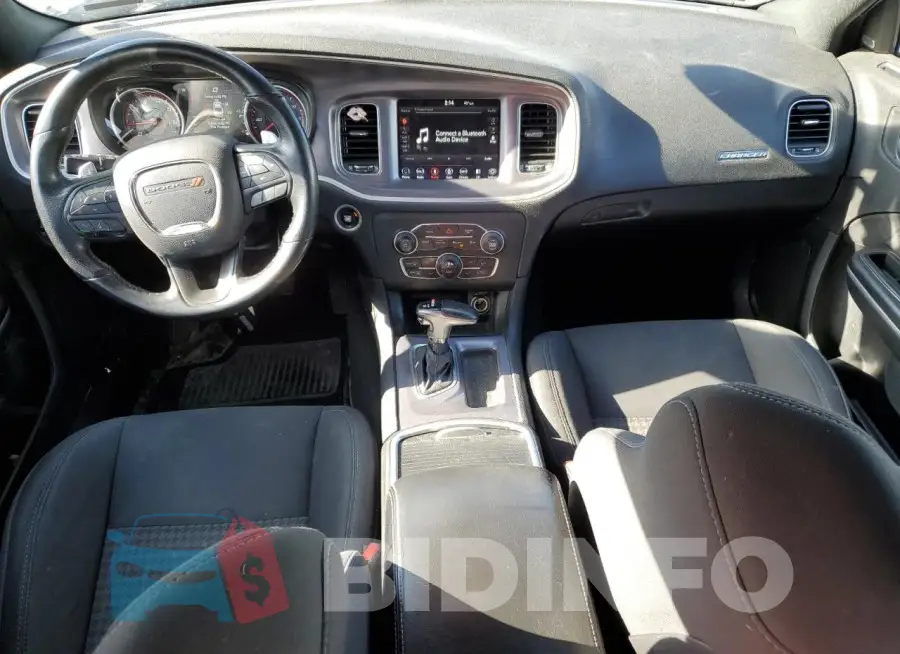 2C3CDXHG8KH597316 Photo# 8