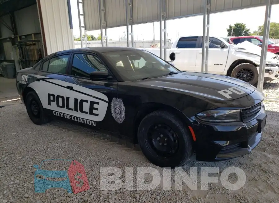 2C3CDXKG8PH644151 Photo# 4