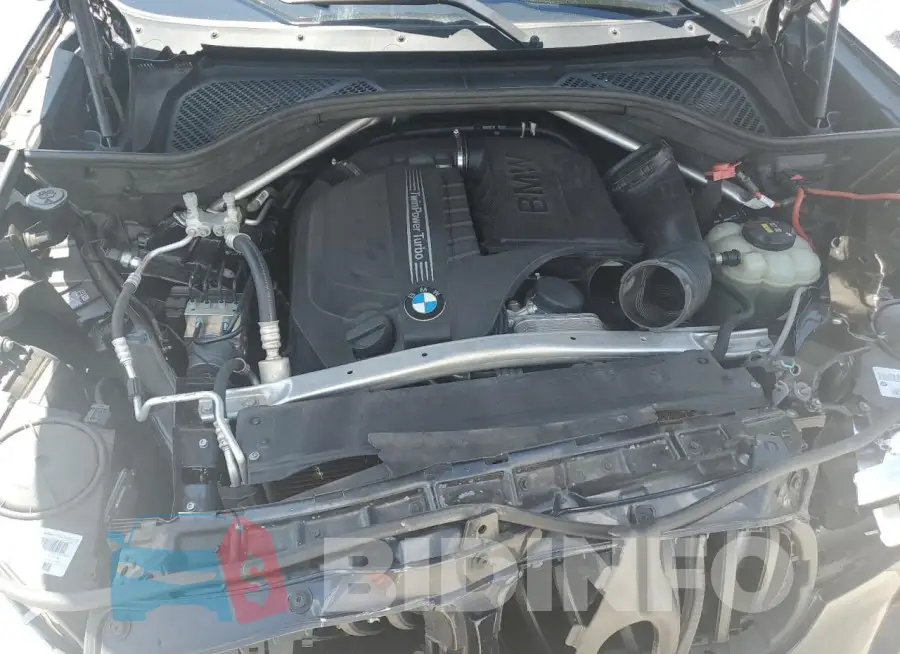 5UXKR2C53J0Z17127 Photo# 12