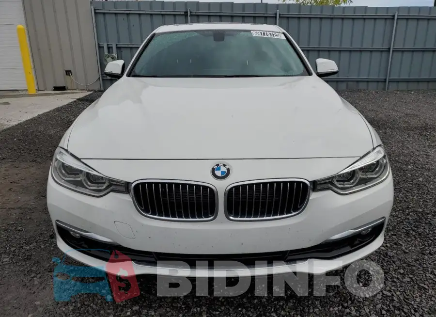 WBA8E3G50GNT77638 Photo# 5