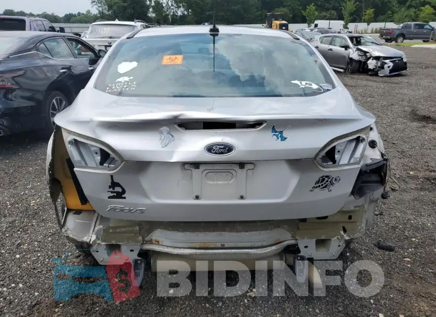 1FADP3E27HL316780 Photo# 6