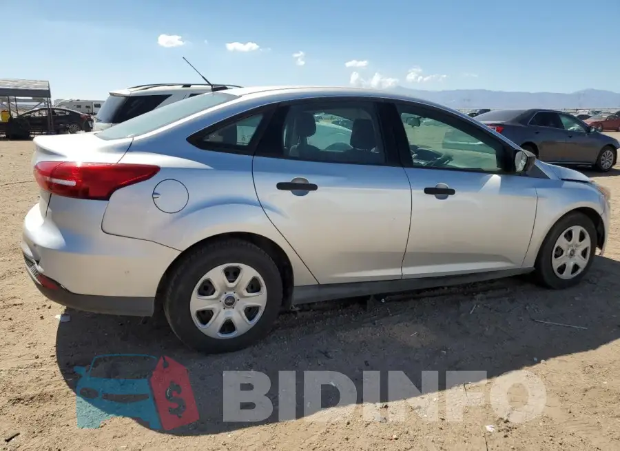 1FADP3E29JL313353 Photo# 3