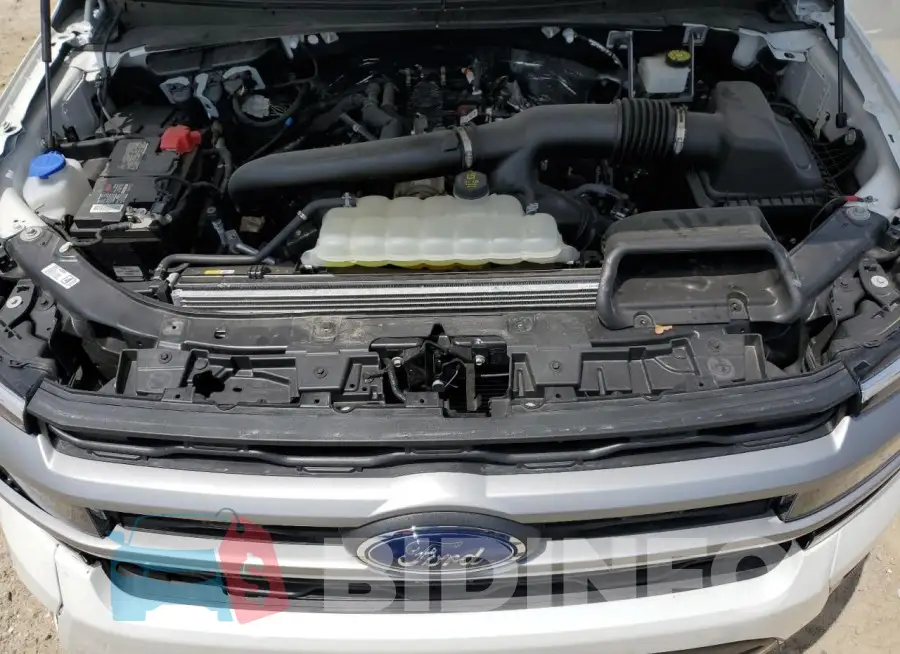 1FMJU1J84REA81230 Photo# 12