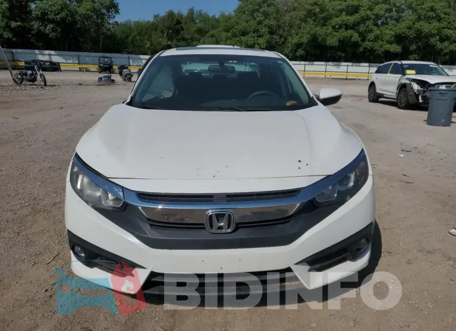 19XFC1F36HE211411 Photo# 5
