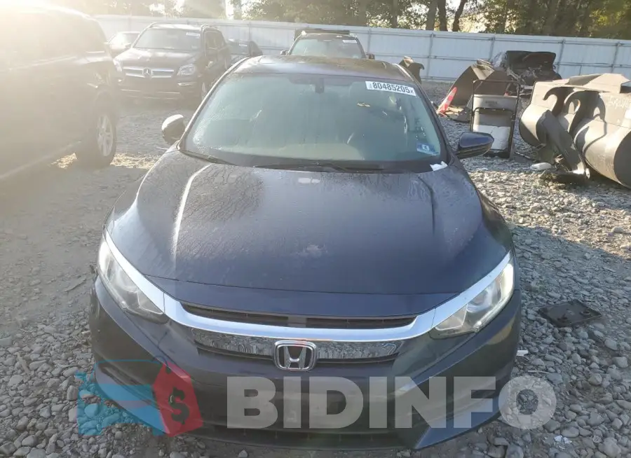19XFC2F72HE214864 Photo# 5