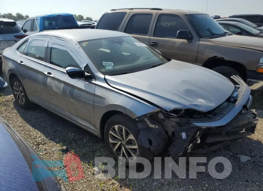 3VW5X7BU0SM069035 Photo# 4