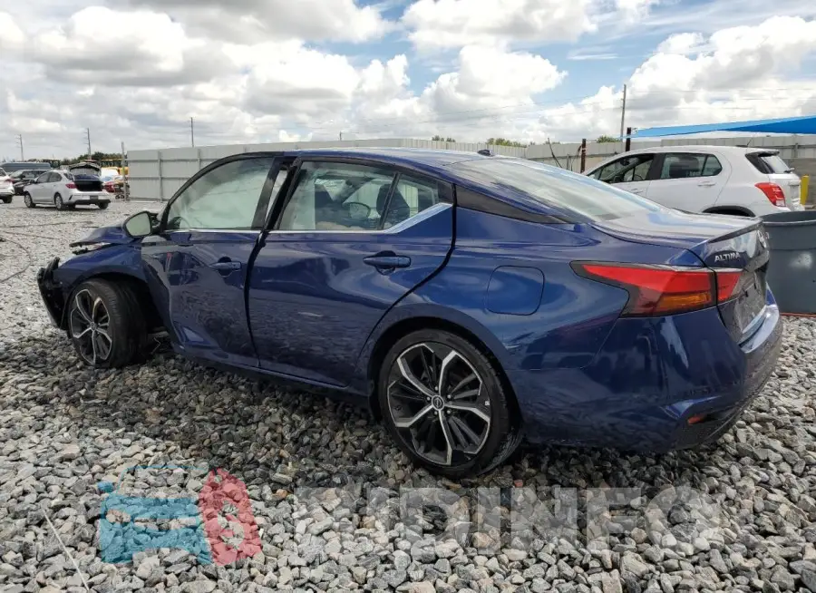 1N4BL4CV5PN330217 Photo# 2