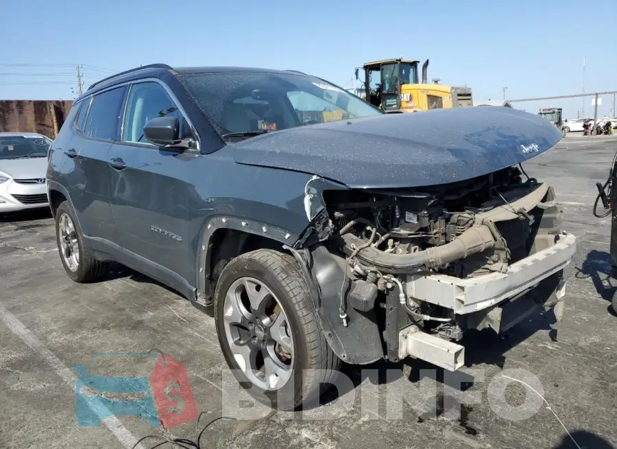 3C4NJDCB9HT688215 Photo# 4