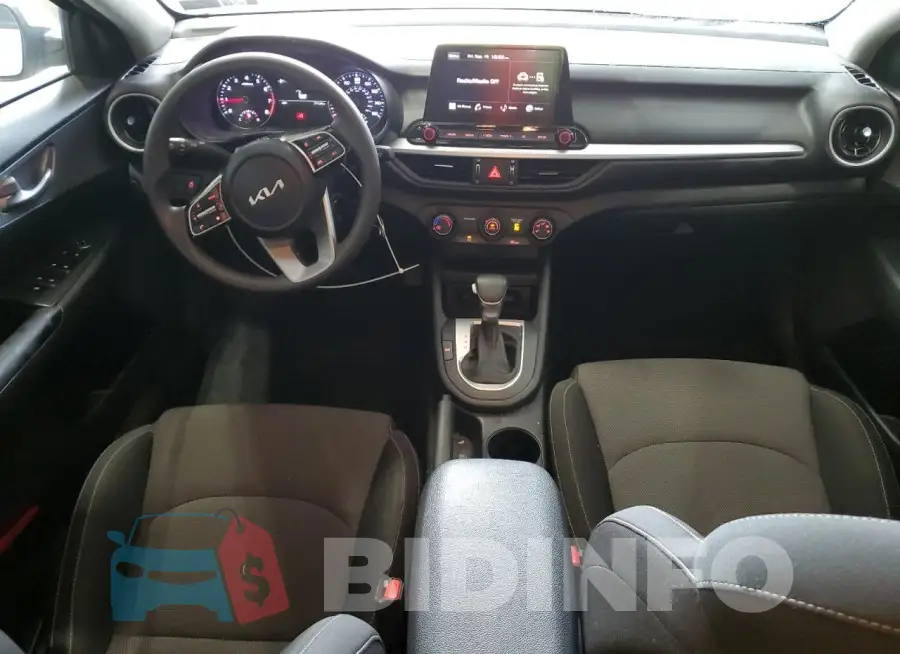 3KPF24AD5PE616288 Photo# 8
