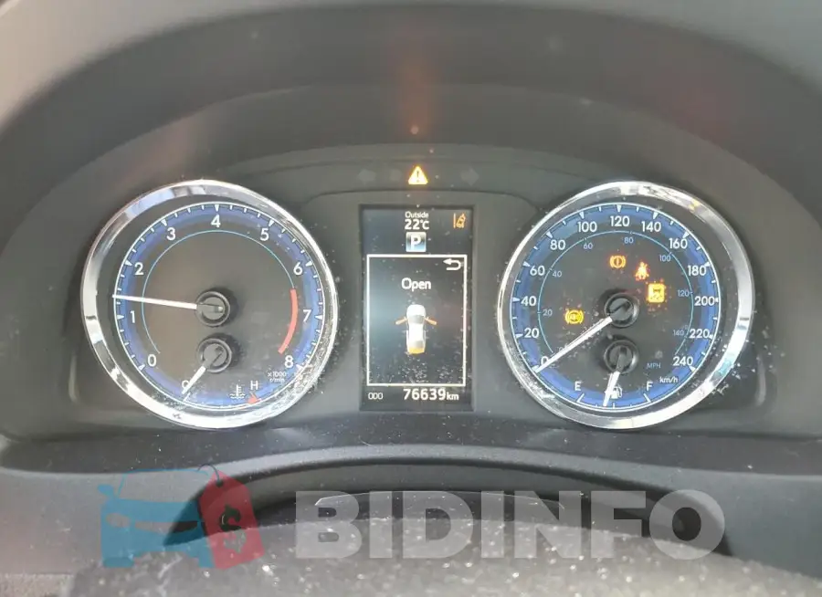 2T1BURHE4HC895401 Photo# 9