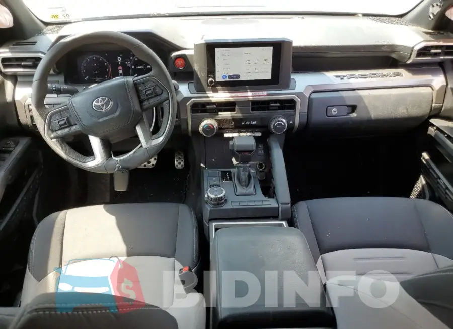 3TYLB5JN7RT034157 Photo# 8