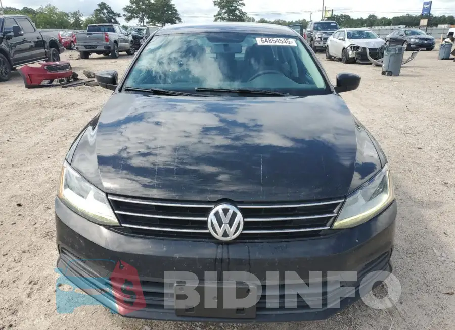 3VW2B7AJ2HM377213 Photo# 5
