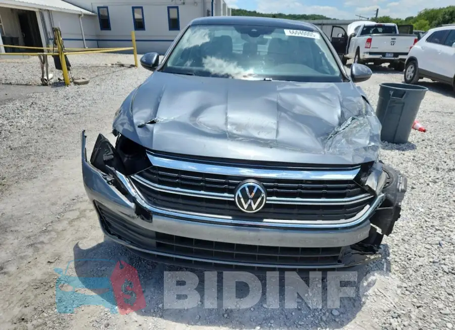 3VW7M7BU3PM028455 Photo# 5