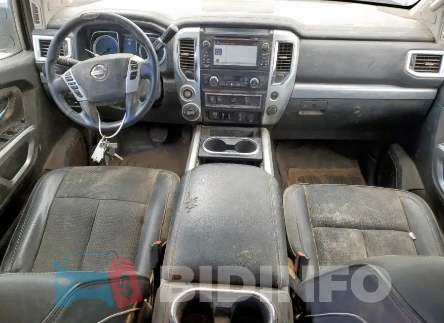 1N6AA1E59JN504432 Photo# 8