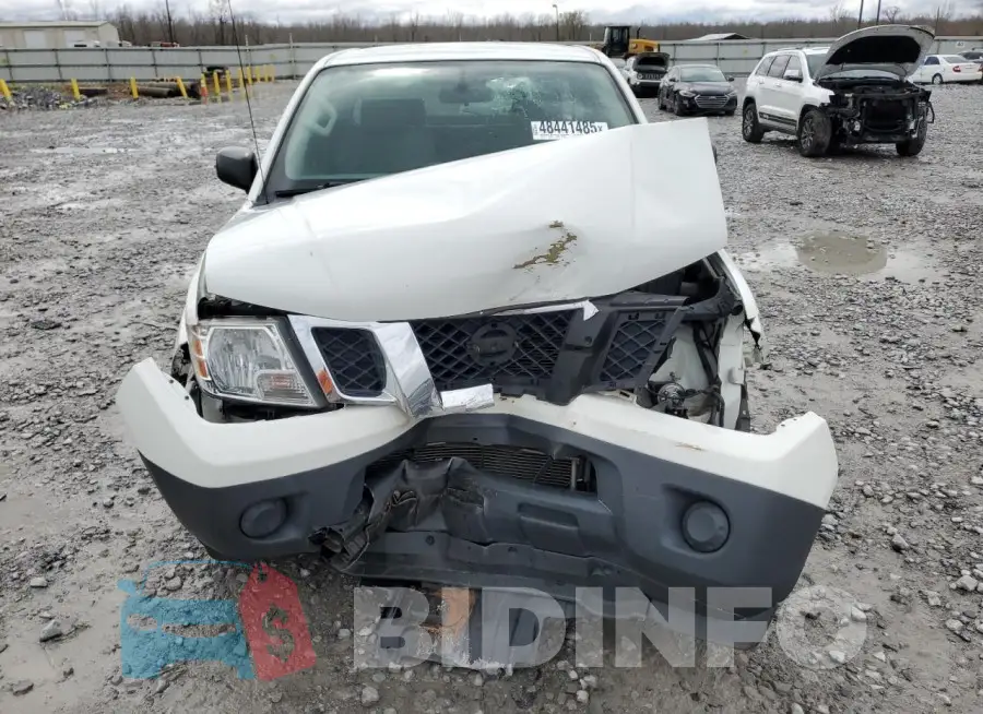 1N6BD0CT5JN758145 Photo# 5