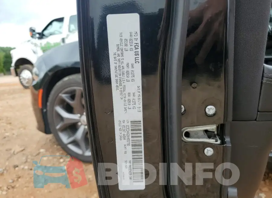 2C3CDXHG3KH653792 Photo# 12