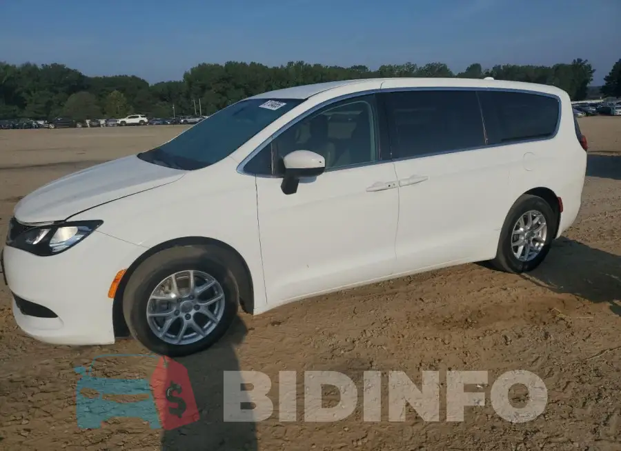 2C4RC1CG4HR509751 Photo# 1