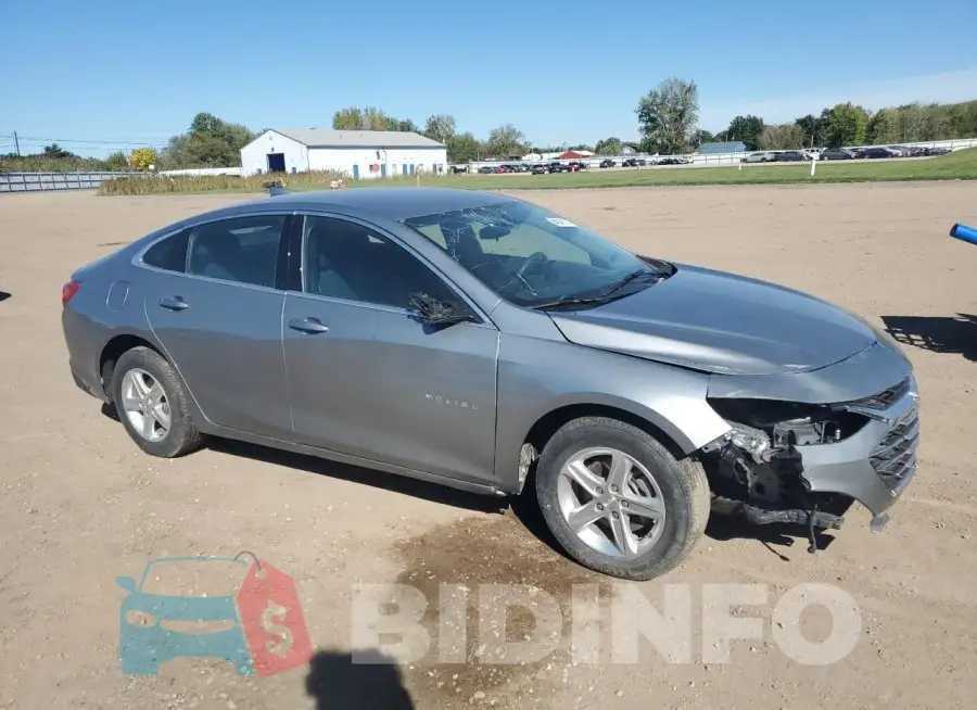 1G1ZD5ST8RF153938 Photo# 4