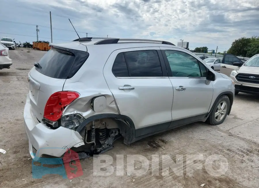 KL7CJLSB9KB955944 Photo# 3
