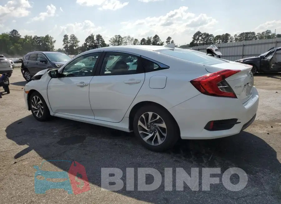 19XFC2F70HE029096 Photo# 2