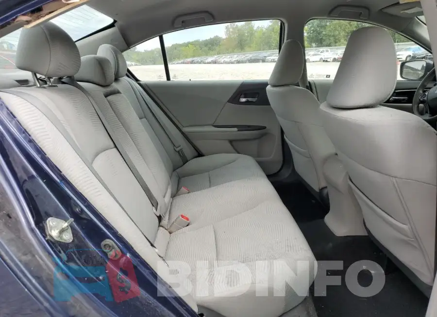 1HGCR2F37HA212594 Photo# 10