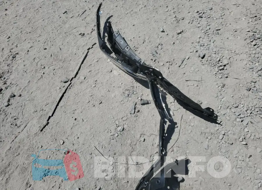 1HGCV1F93JA033131 Photo# 12
