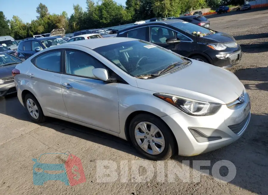 5NPDH4AE0GH699672 Photo# 4
