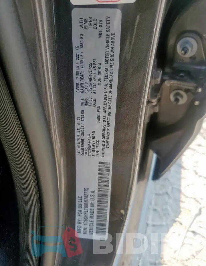 1C6SRFLT9MN742775 Photo# 13