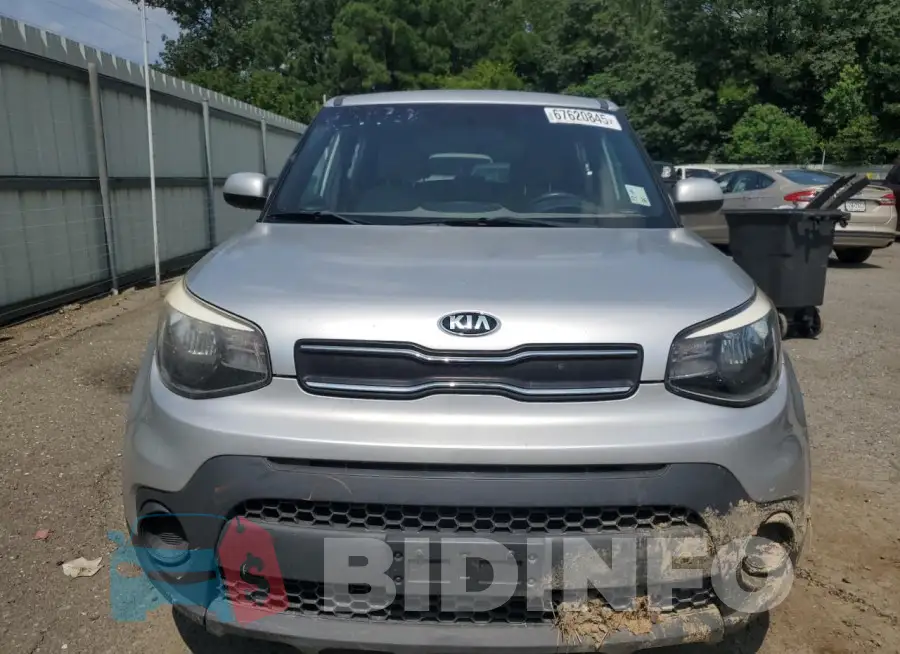 KNDJN2A2XH7498485 Photo# 5