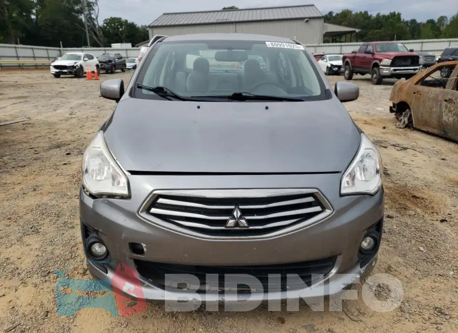 ML32F3FJ9HH002886 Photo# 5