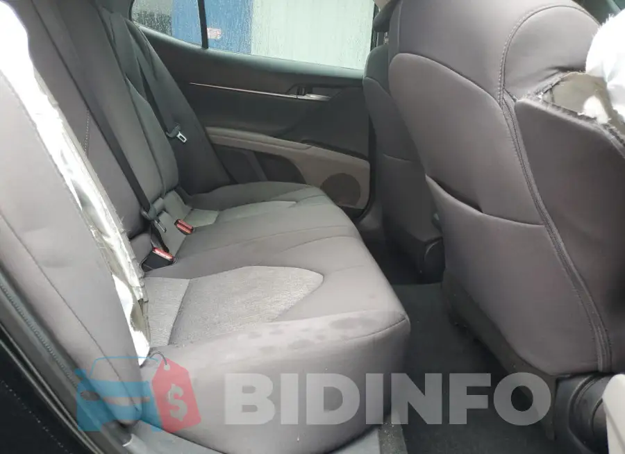 4T1C11AKXPU831617 Photo# 10