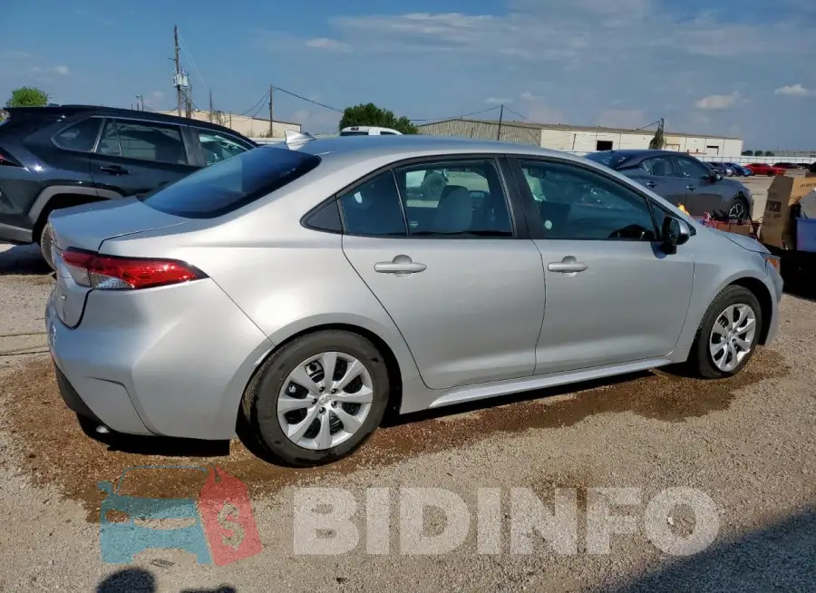 5YFB4MDE6RP188214 Photo# 3