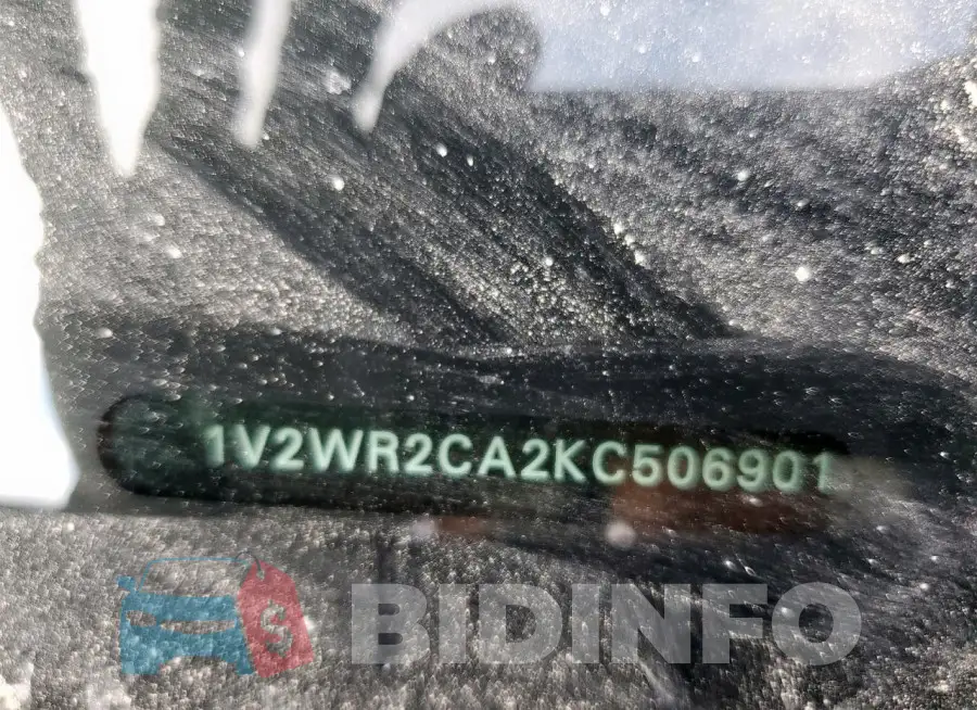 1V2WR2CA2KC506901 Photo# 13