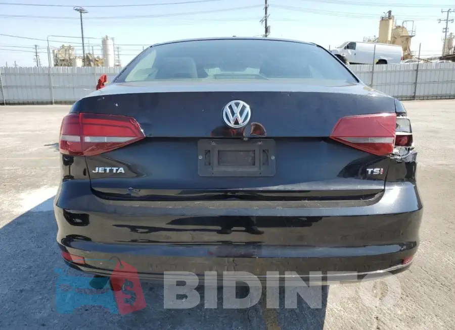 3VW2B7AJ0HM227018 Photo# 6