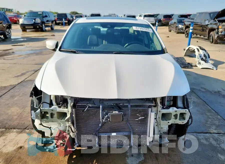 19UDE2F37LA004837 Photo# 5